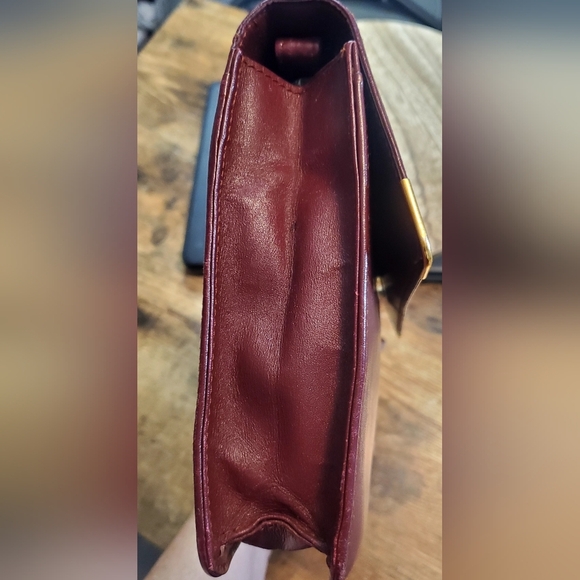 Cartier Log Must de Line Clutch Bordeaux Leather - Picture 5 of 10